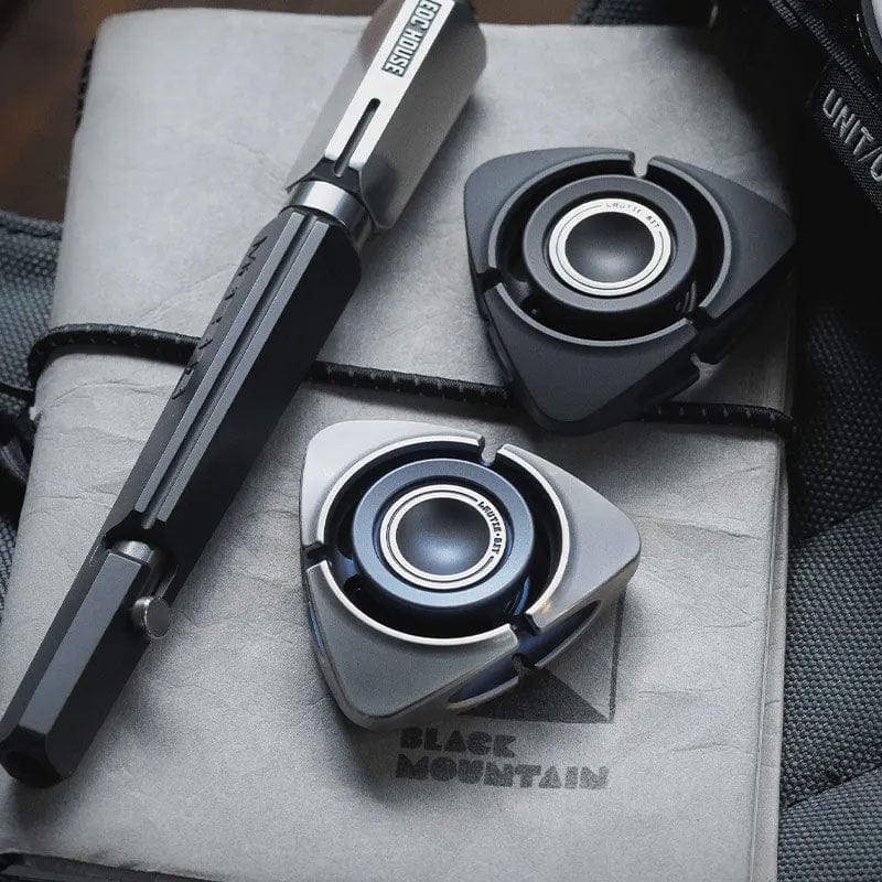 Bit-04 Tri Fidget Spinner