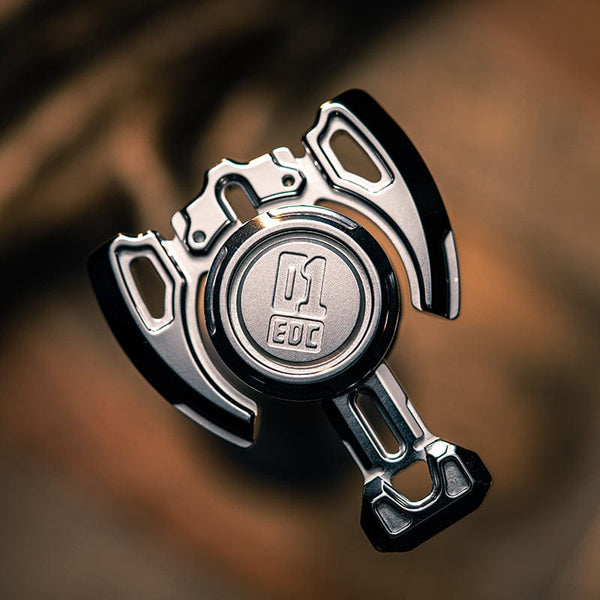 005_01edc-fidget-spinner-holy-axe-polished-titanium-40323672998184.jpg