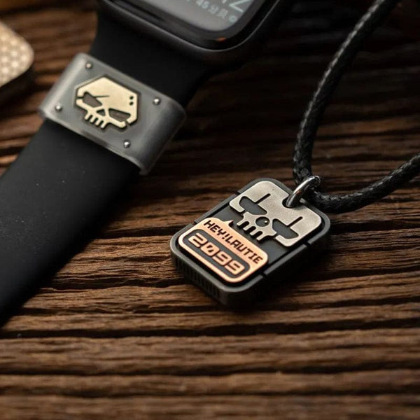 005_lautie-pendants-poker-pendant-red-peach-k-cupronickel-copper-44940894601512.jpg