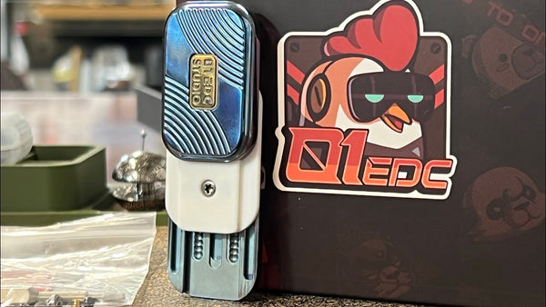 01EDC Titanium Mini-Burger Mechanical Fidget Slider | Unboxing & First Impressions 