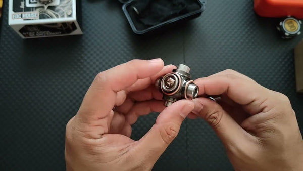 Lautie rod with 3rd party X-bone spinner