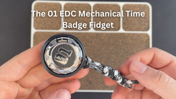 Unboxing The 01 EDC Mechanical Time Badge Fidget